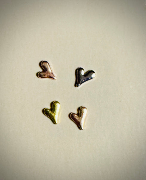 Metallic Hearts  Nail Charms (4)